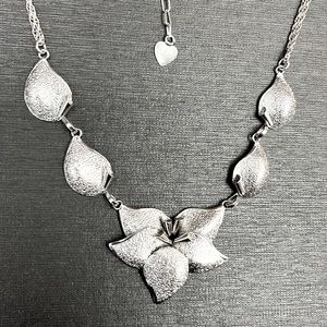 Sterling Bond Boyd Necklace